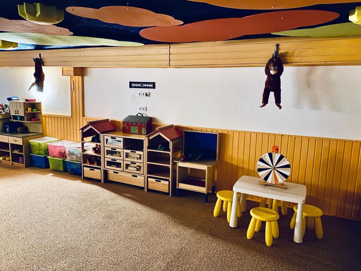 Hotel Peklo Pro Rodiny S Detmi Йозефув-Дул Экстерьер фото