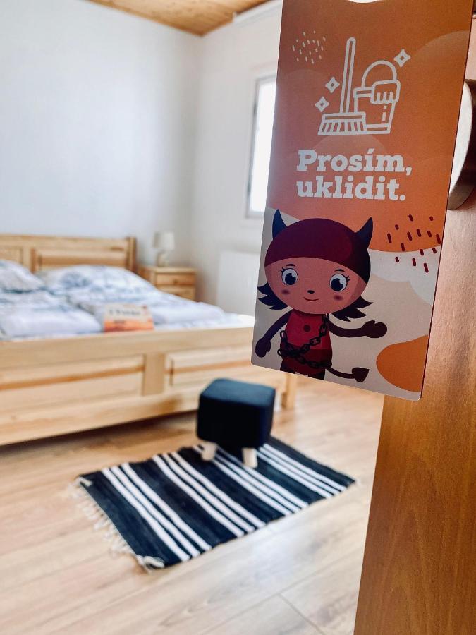 Hotel Peklo Pro Rodiny S Detmi Йозефув-Дул Экстерьер фото